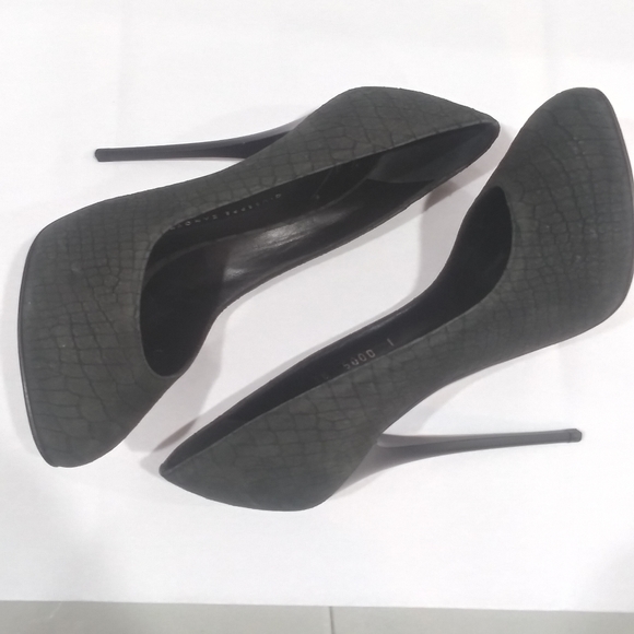 Giuseppe Zanotti Snake Embossed Suede Heels, Black EU 38 - Picture 7 of 15